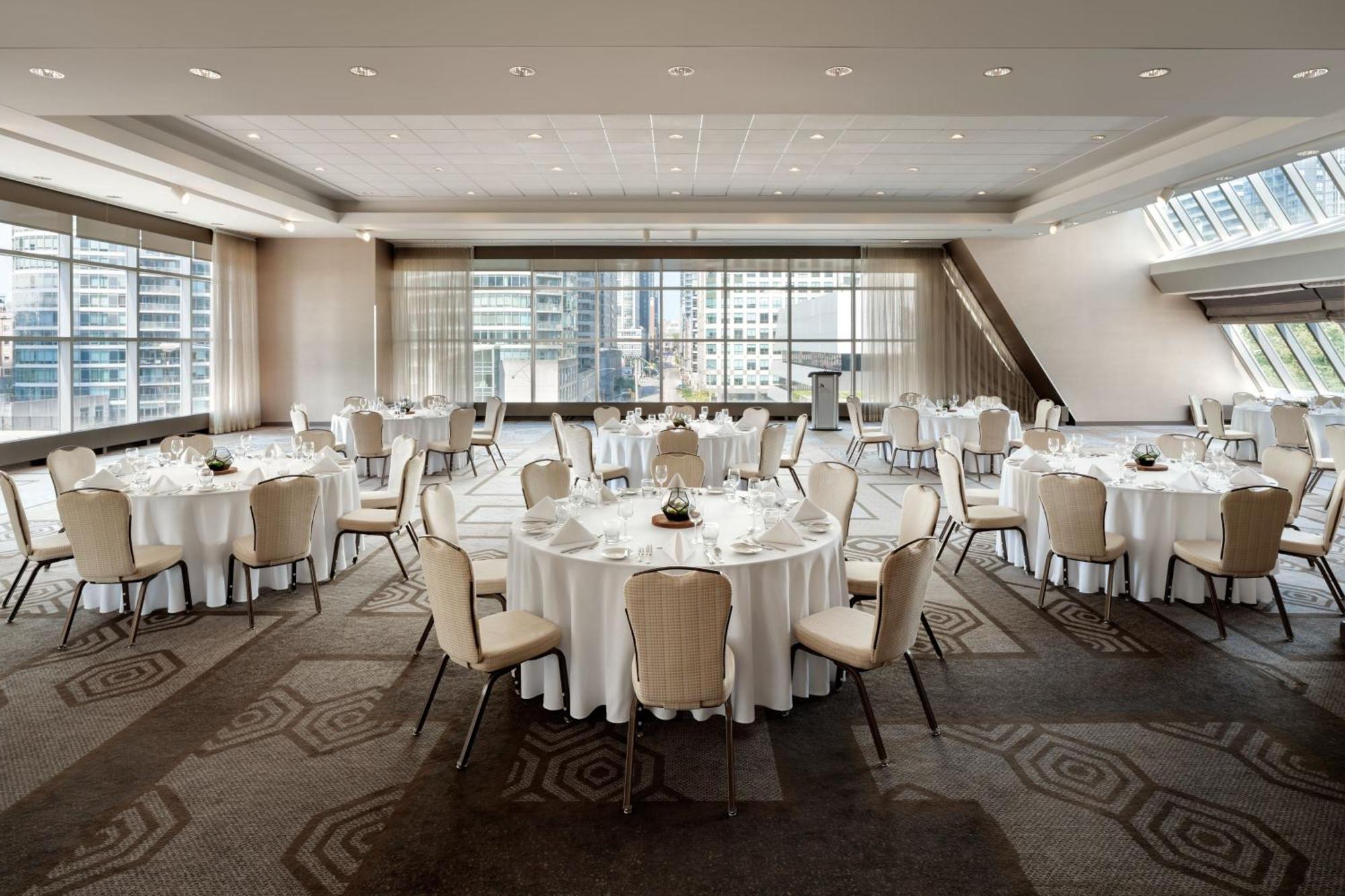 Toronto Marriott City Centre Hotel Exterior foto