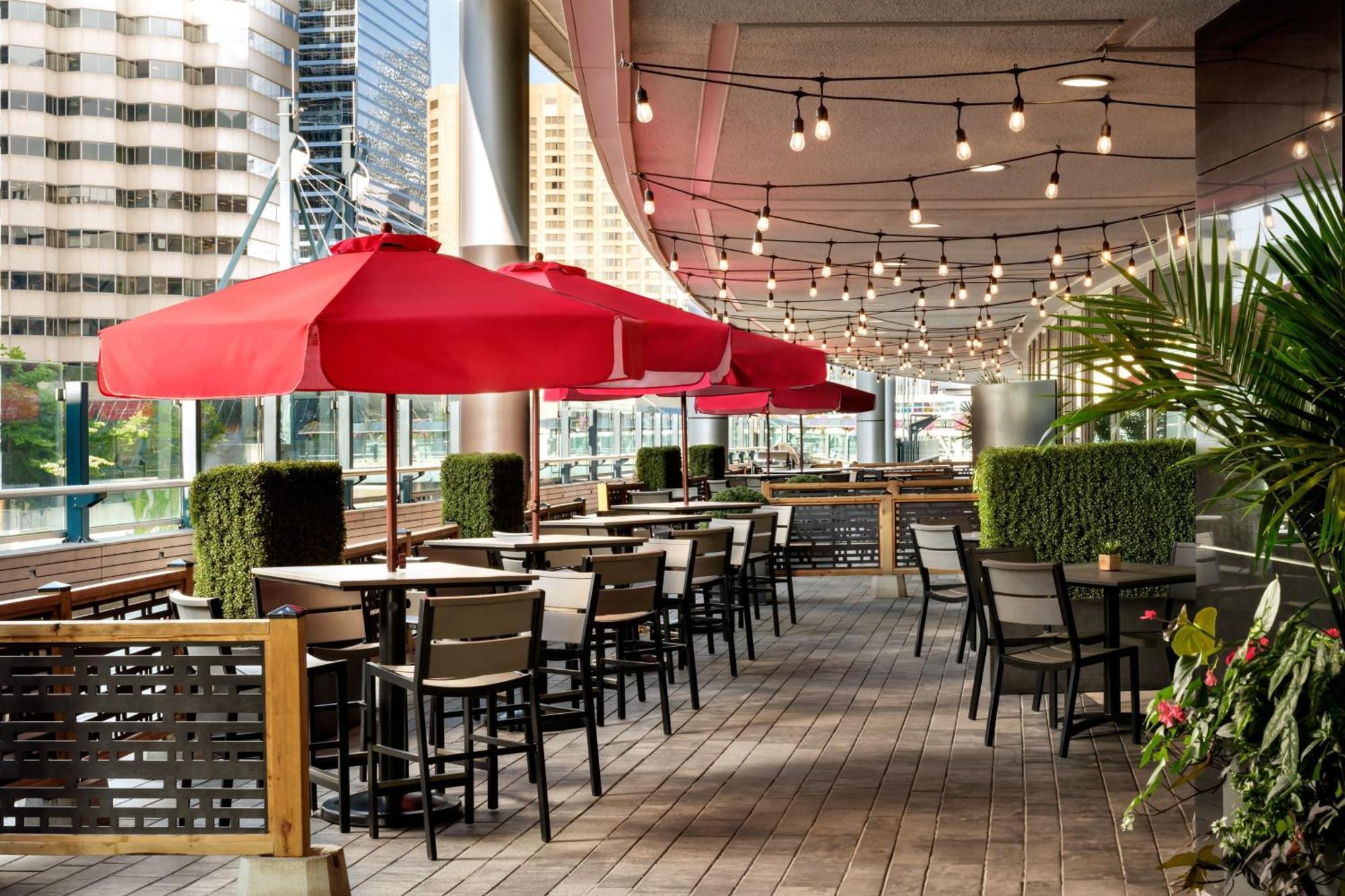 Toronto Marriott City Centre Hotel Exterior foto